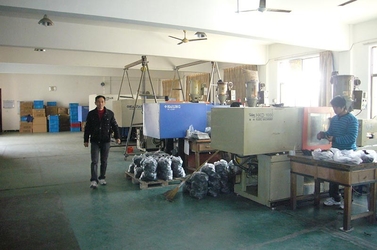 Ningbo Baoda Developing Co.,Ltd. สายการผลิตของโรงงาน